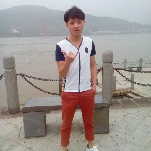 刘子颖的第一张照片--驻马店相亲服务中心