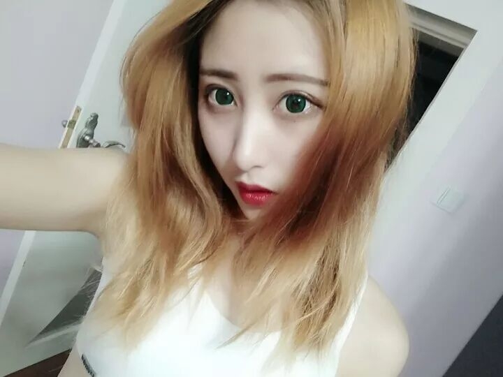 想嫁人的姑娘的第二张照片--驻马店相亲服务中心