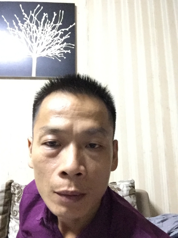 alongzhe的第一张照片--驻马店相亲服务中心