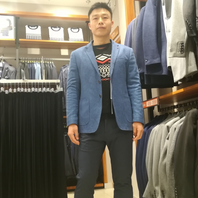 一只蚂蚁的第一张照片--驻马店相亲服务中心