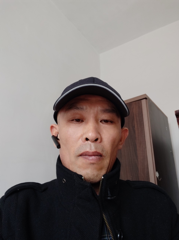 风飞天的第一张照片--驻马店相亲服务中心