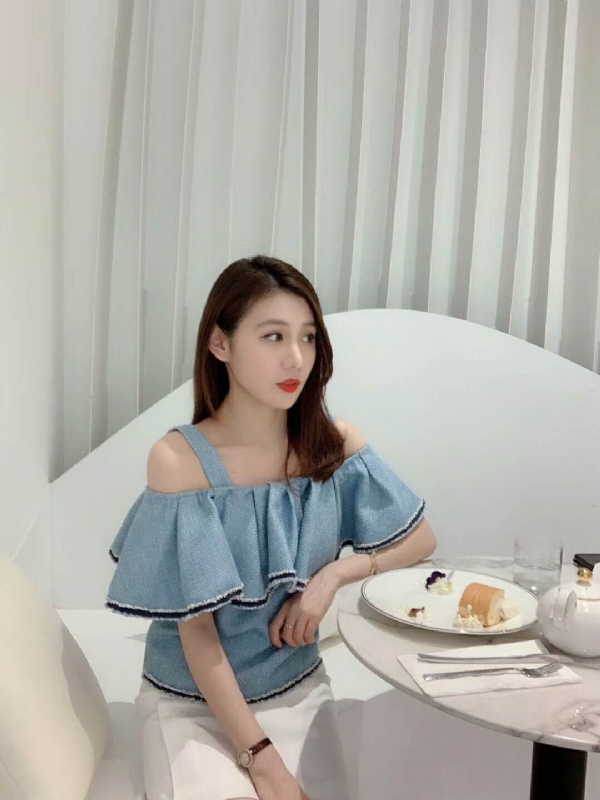 Emily的第一张照片--驻马店相亲服务中心