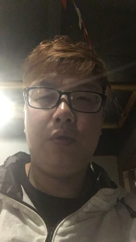 深情久伴更长情的第一张照片--驻马店相亲服务中心