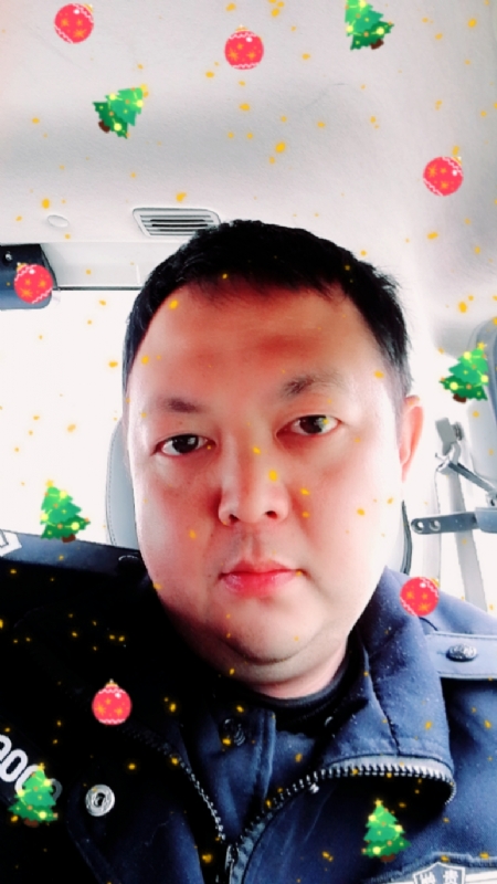 恨孤独的第一张照片--驻马店相亲服务中心