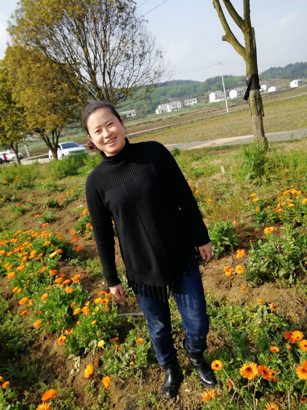 征婚女人的第一张照片--驻马店相亲服务中心