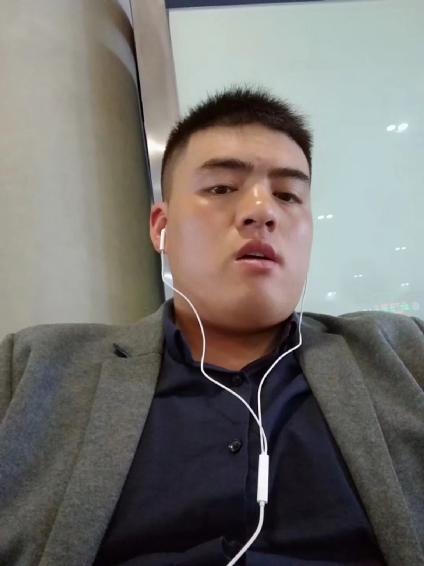 崩沙卡拉卡的第一张照片--驻马店相亲服务中心