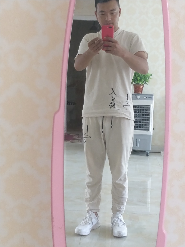 一天一根烟的第一张照片--驻马店相亲服务中心