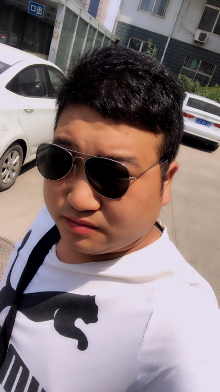 杨志强的第一张照片--驻马店相亲服务中心