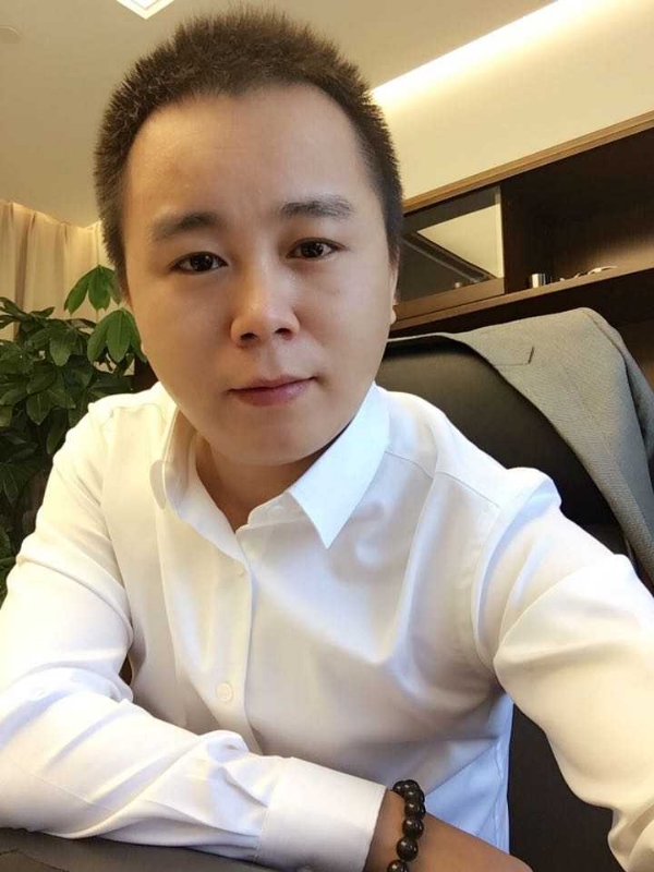 天若有情的第一张照片--驻马店相亲服务中心