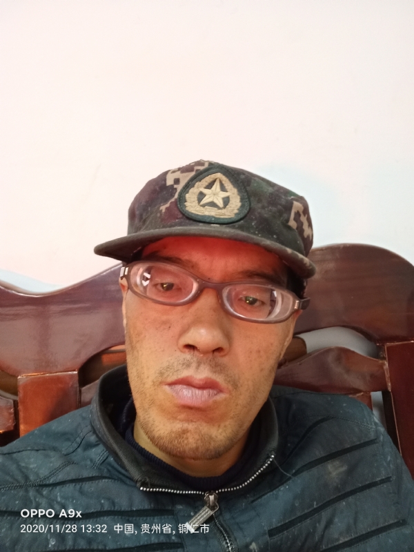 等待有缘人的第五张照片--驻马店相亲服务中心