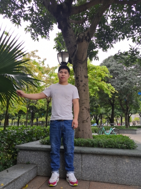 小欧的第一张照片--驻马店相亲服务中心