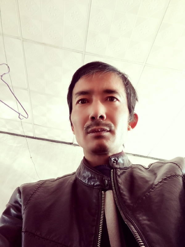好久好久的第二张照片--驻马店相亲服务中心