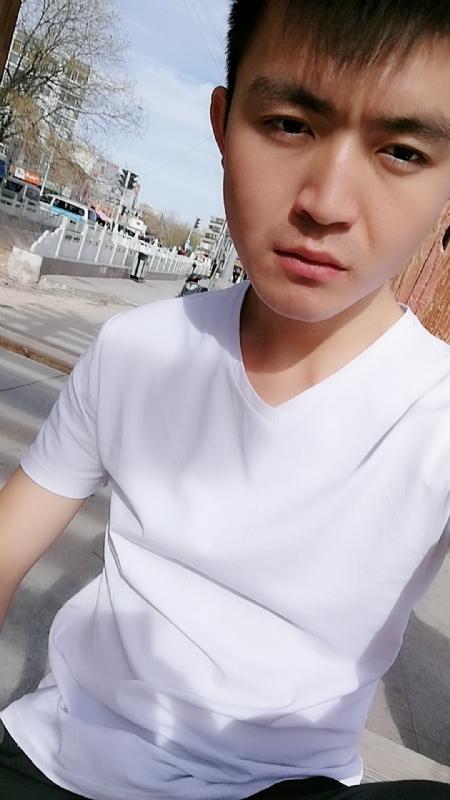 未来可期的我的第一张照片--驻马店相亲服务中心