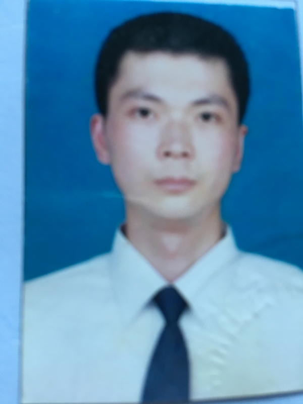 医者仁心的第一张照片--驻马店相亲服务中心