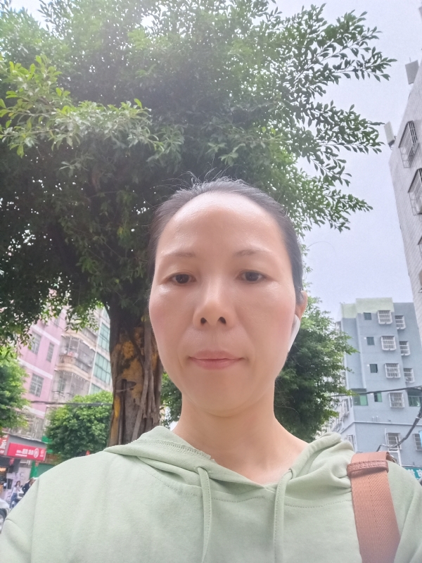 容容的第一张照片--驻马店相亲服务中心