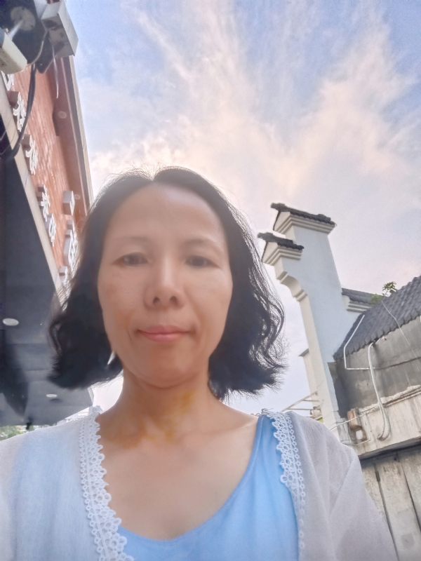 吴敌的第一张照片--驻马店相亲服务中心