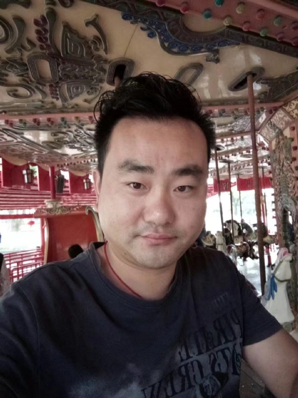 几许情深的第一张照片--驻马店相亲服务中心