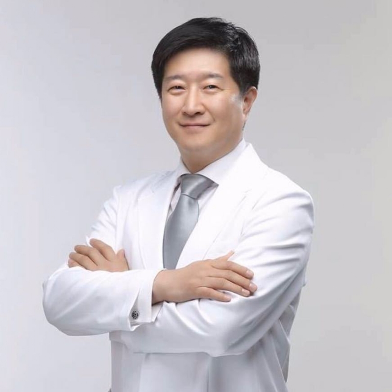 王伟的第一张照片--驻马店相亲服务中心