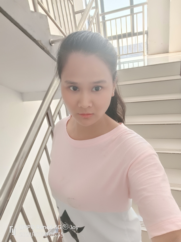姣的第一张照片--驻马店相亲服务中心
