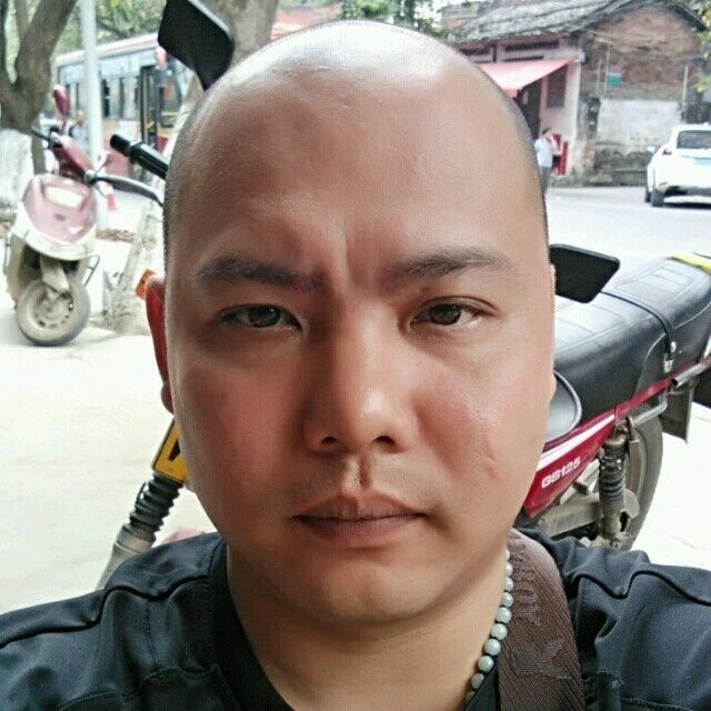 开心就好的第一张照片--驻马店相亲服务中心