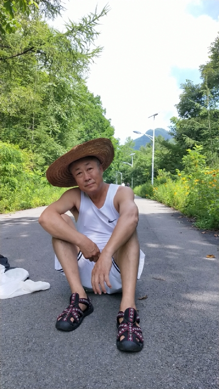 真诚寻伴的第一张照片--驻马店相亲服务中心