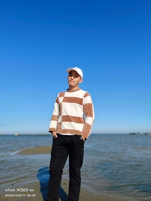 在等你哟的第一张照片--驻马店相亲服务中心