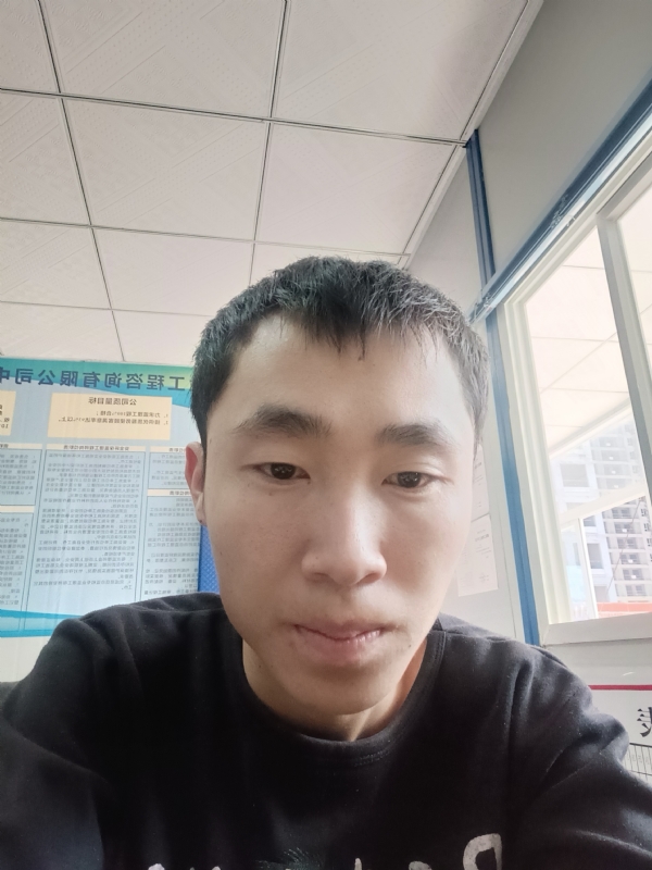 小哥哥的第二张照片--驻马店相亲服务中心