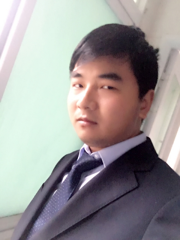 殷勤的王子的第二张照片--驻马店相亲服务中心