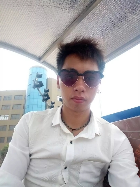 寻缘的第一张照片--驻马店相亲服务中心