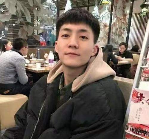 迪迪的第一张照片--驻马店相亲服务中心