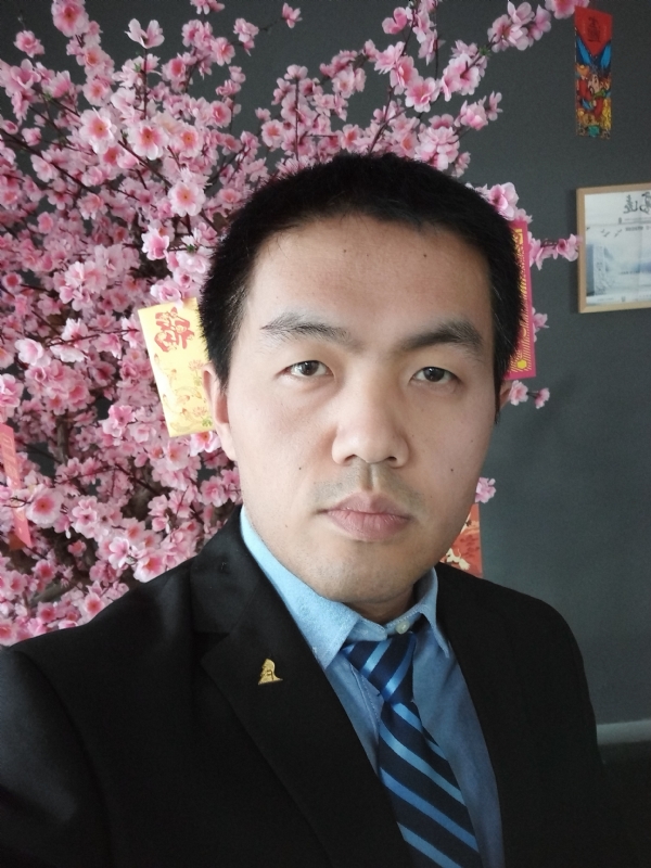 我就是个翻译的第一张照片--驻马店相亲服务中心