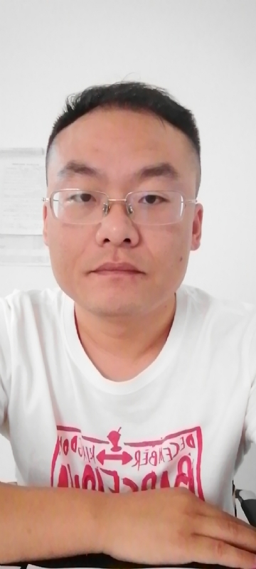 小龙虾的第一张照片--驻马店相亲服务中心