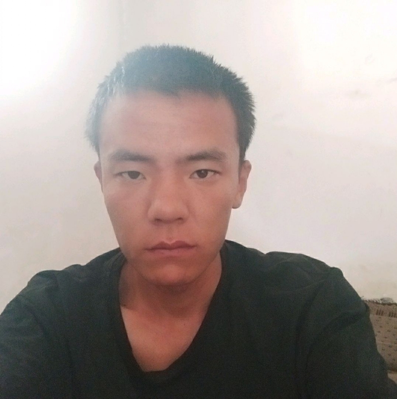 哦哦的第二张照片--驻马店相亲服务中心
