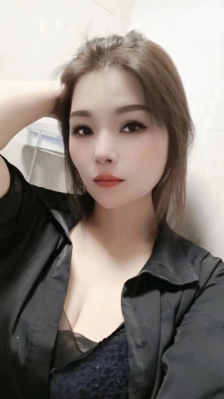 爱笑的女孩的第一张照片--驻马店相亲服务中心