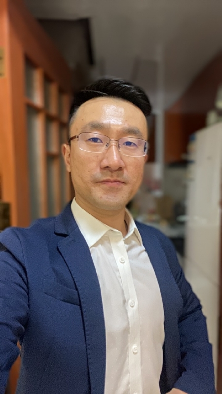 笑看人生的第一张照片--驻马店相亲服务中心