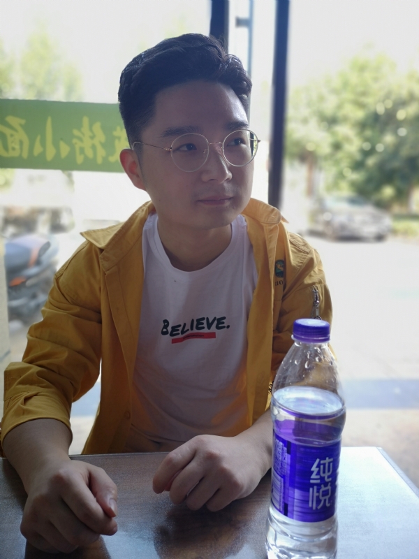 听风等雨的第一张照片--驻马店相亲服务中心