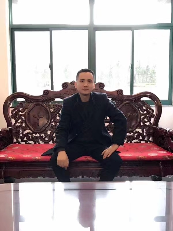 有缘再聚的第一张照片--驻马店相亲服务中心