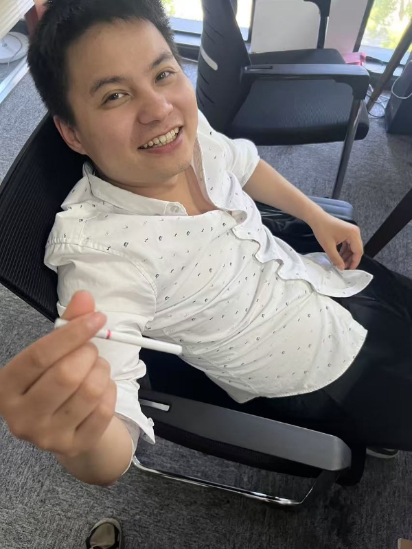 我是你辉哥的第三张照片--驻马店相亲服务中心