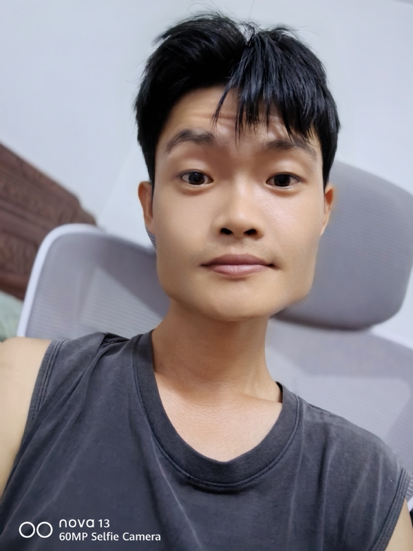 小林的第二张照片--驻马店相亲服务中心