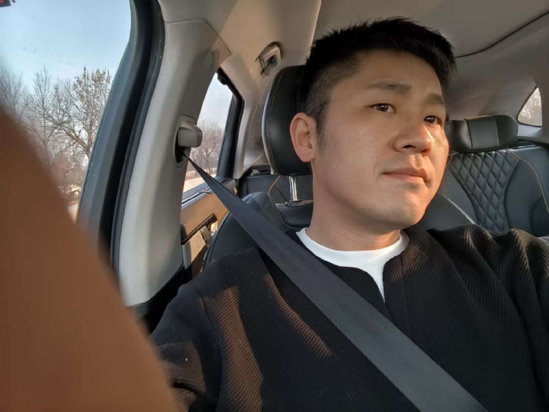 超哥的第二张照片--驻马店相亲服务中心