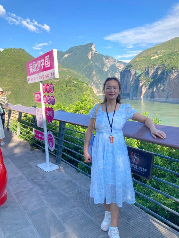 君81的第一张照片--驻马店相亲服务中心